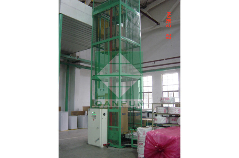Continuous hoist